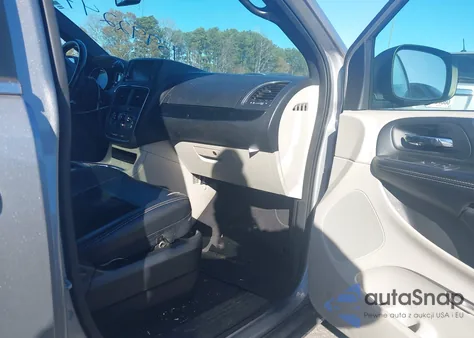 2017 Dodge Grand Caravan Sxt из США, поврежденный, VIN 2C4RDGCGXHR616884